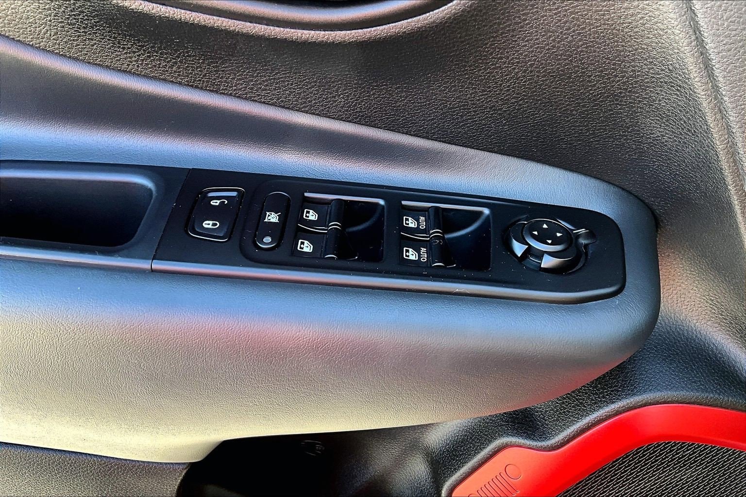 2022 Jeep Renegade Trailhawk - Photo 33