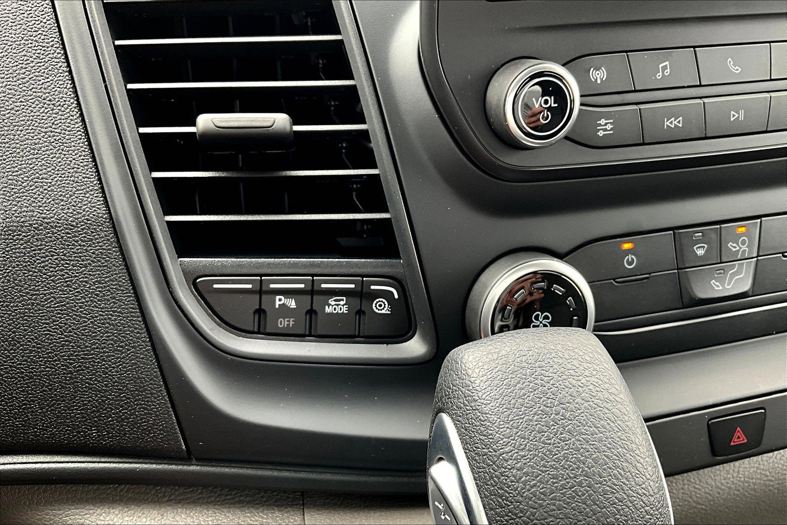 2025 Ford Transit Van Base - Photo 23