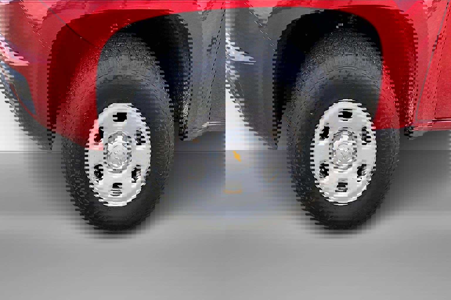 2016 Chevrolet Colorado Work Truck photo 2