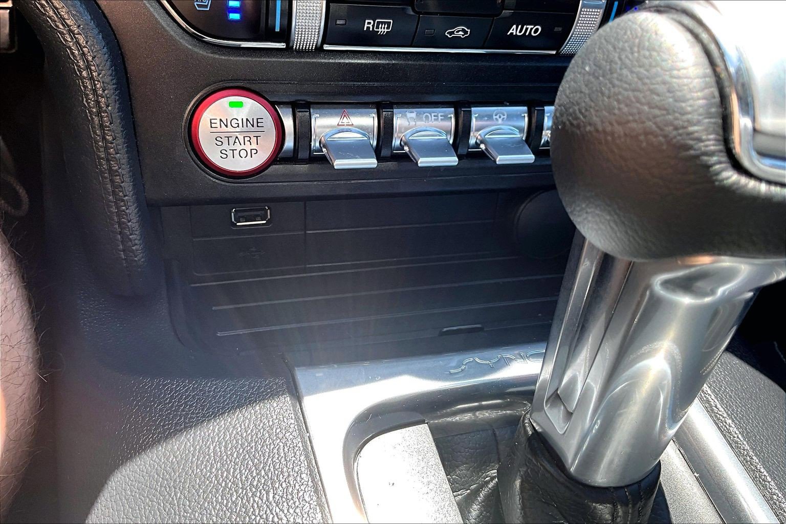 2021 Ford Mustang EcoBoost Premium - Photo 30