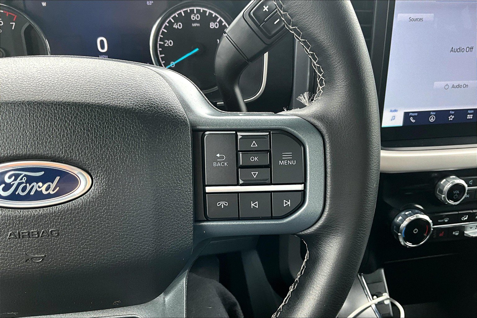 2023 Ford F-150 XLT - Photo 23