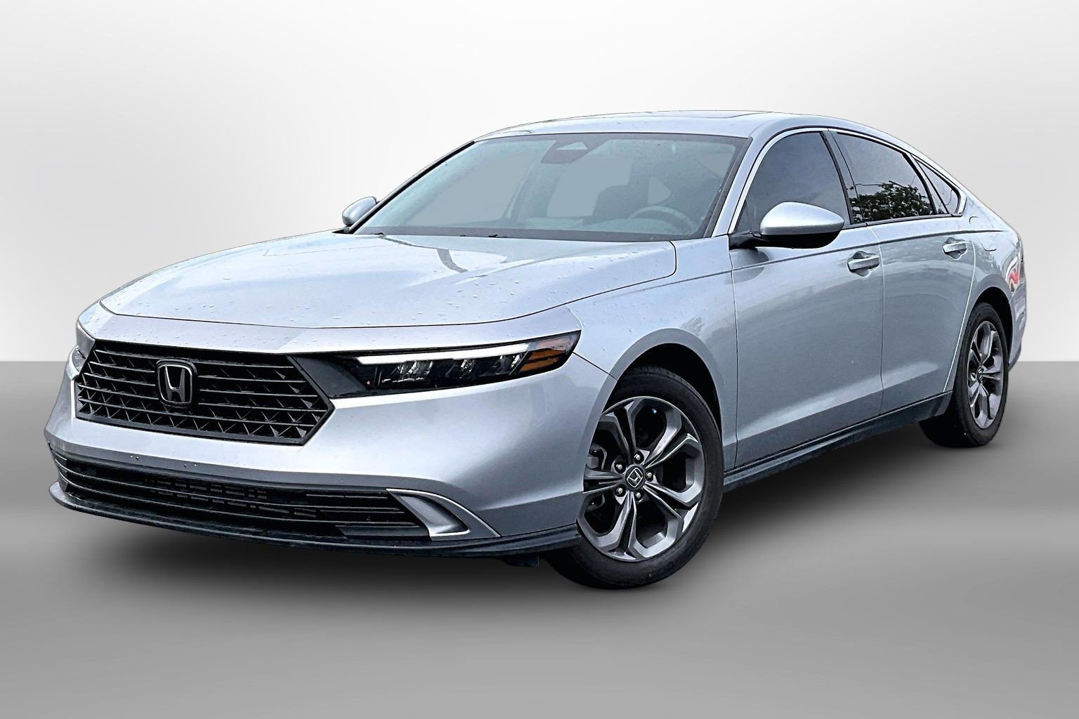 2024 Honda Accord EX - Photo 13