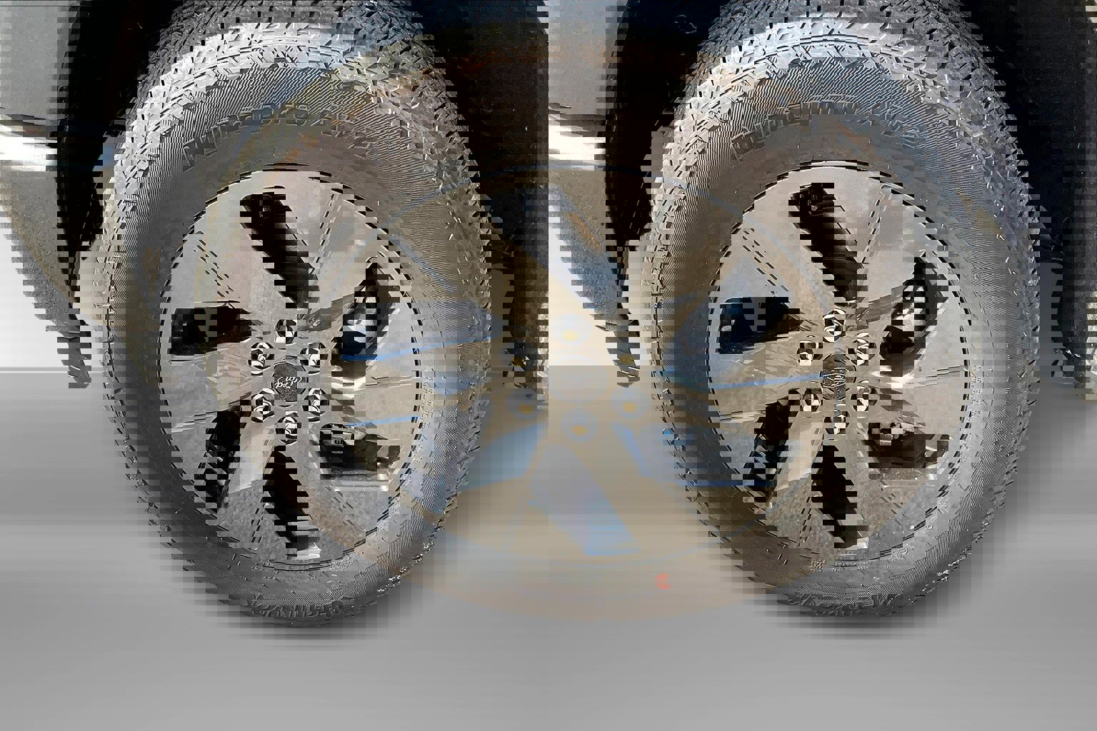 Used 2023 Ford F-150 Lightning XLT with VIN 1FTVW1EVXPWG35586 for sale in Morton, IL