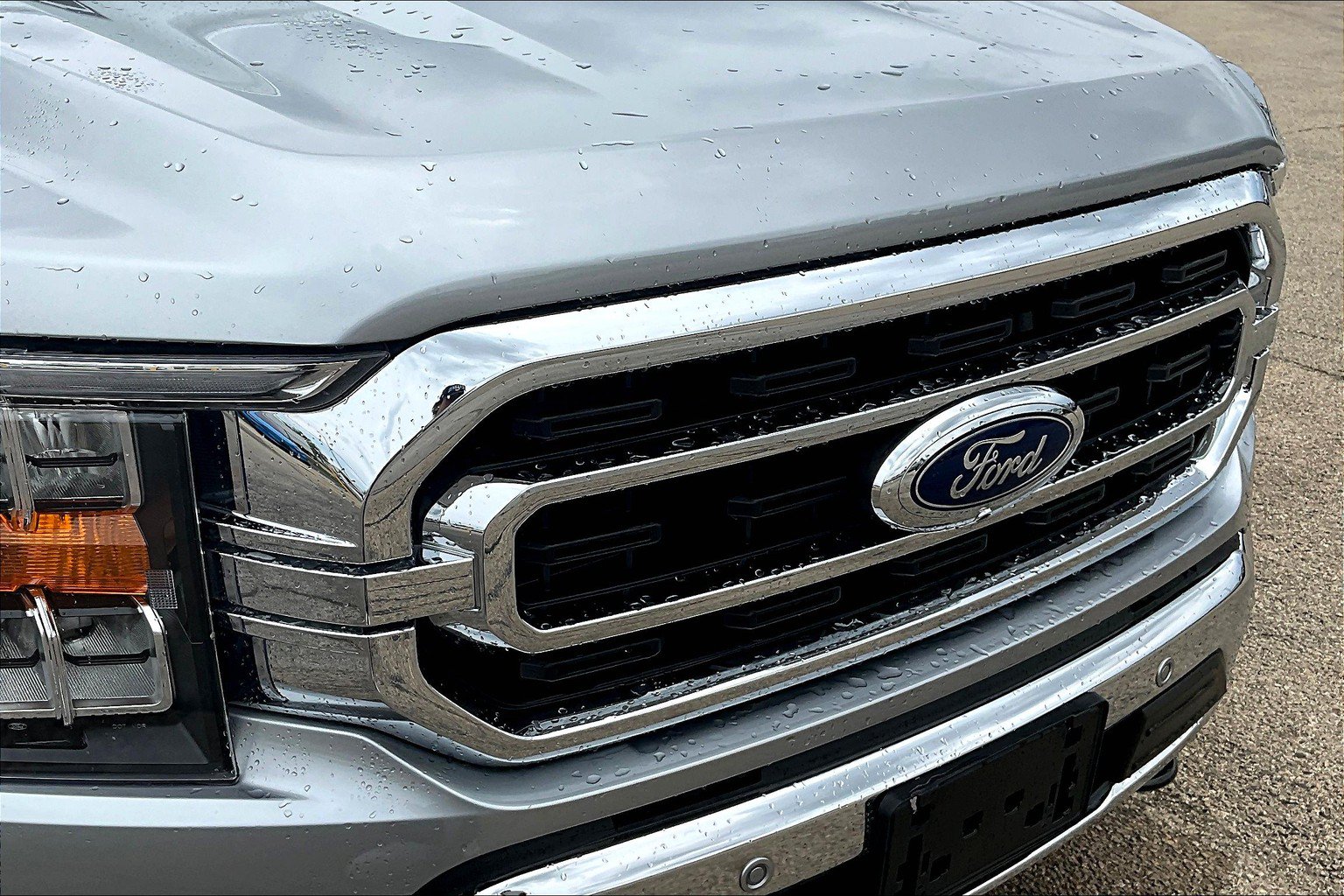 2023 Ford F-150 XLT - Photo 31