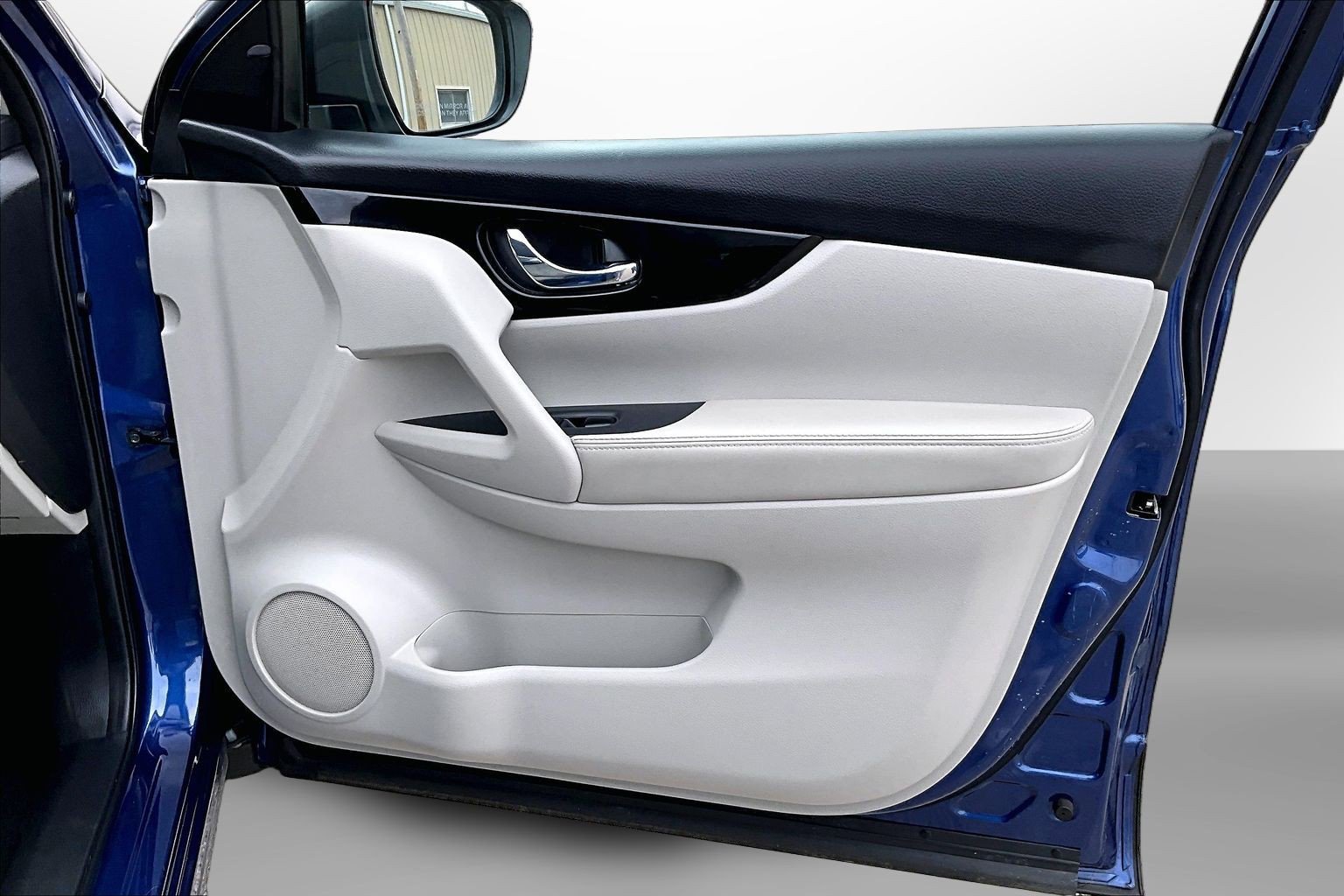 2022 Nissan Rogue Sport SL - Photo 26