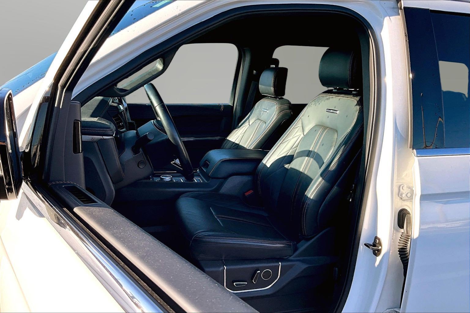 2024 Ford Expedition Platinum - Photo 16