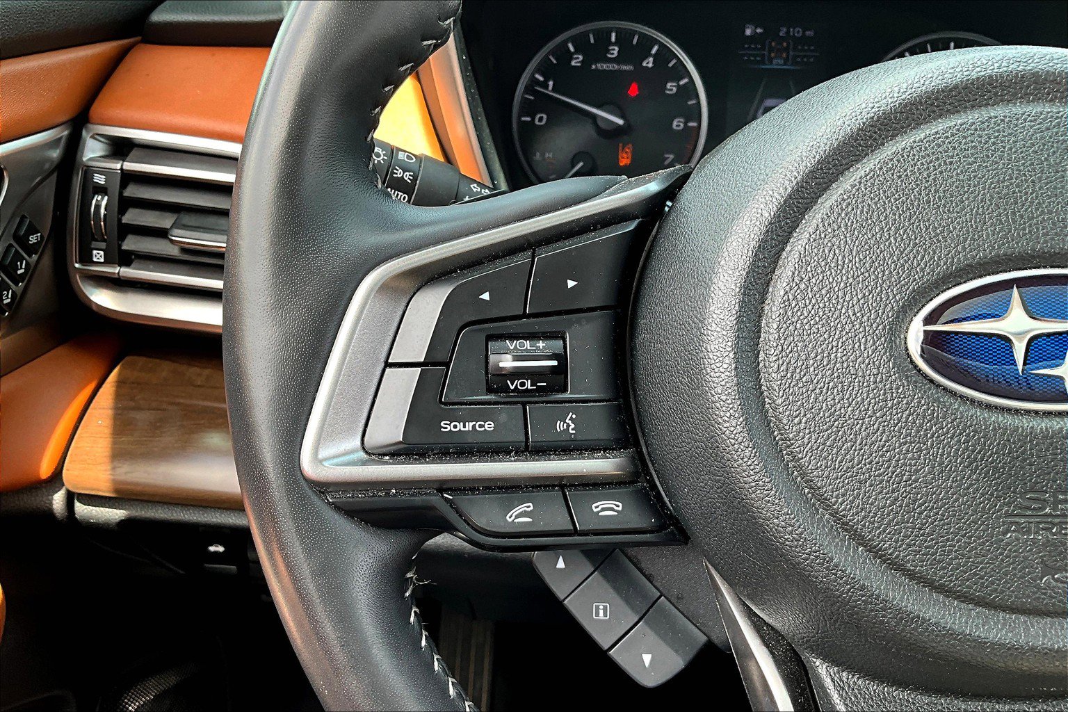 2022 Subaru Legacy Touring - Photo 22