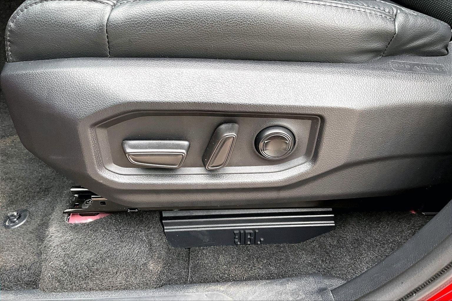 2024 Toyota Tundra Limited - Photo 35