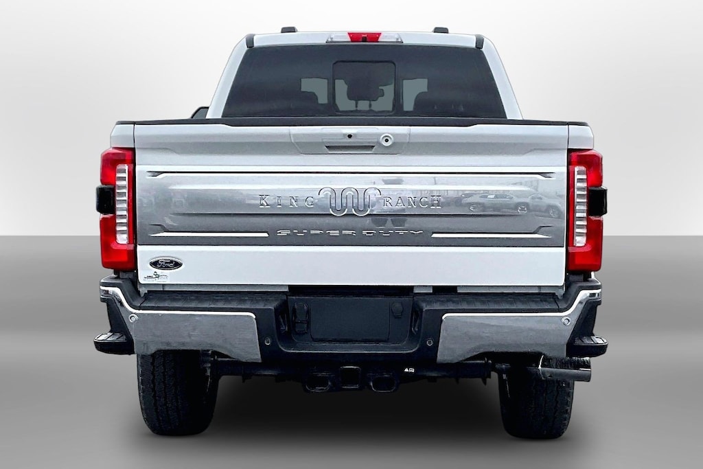 New 2026 Ford F-350SD 4WD Truck Crew Cab