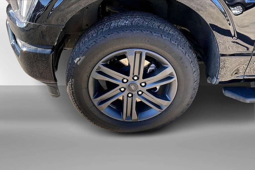 Used 2023 Ford F-150 XLT Truck SuperCrew Cab