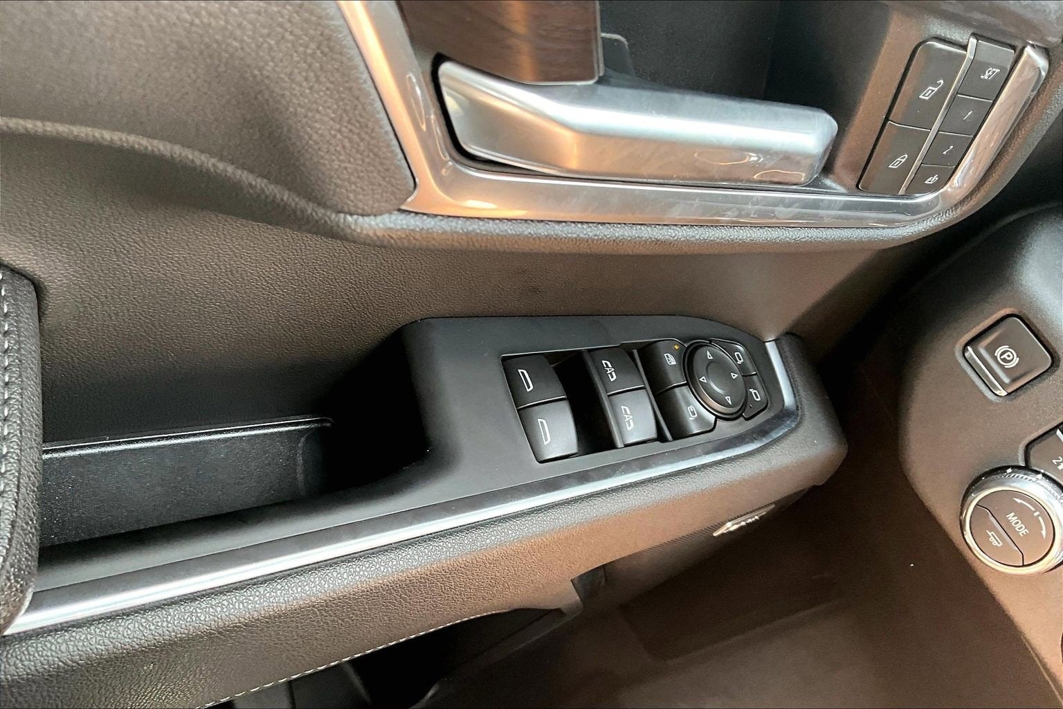 2026 GMC Sierra 1500 SLT - Photo 34
