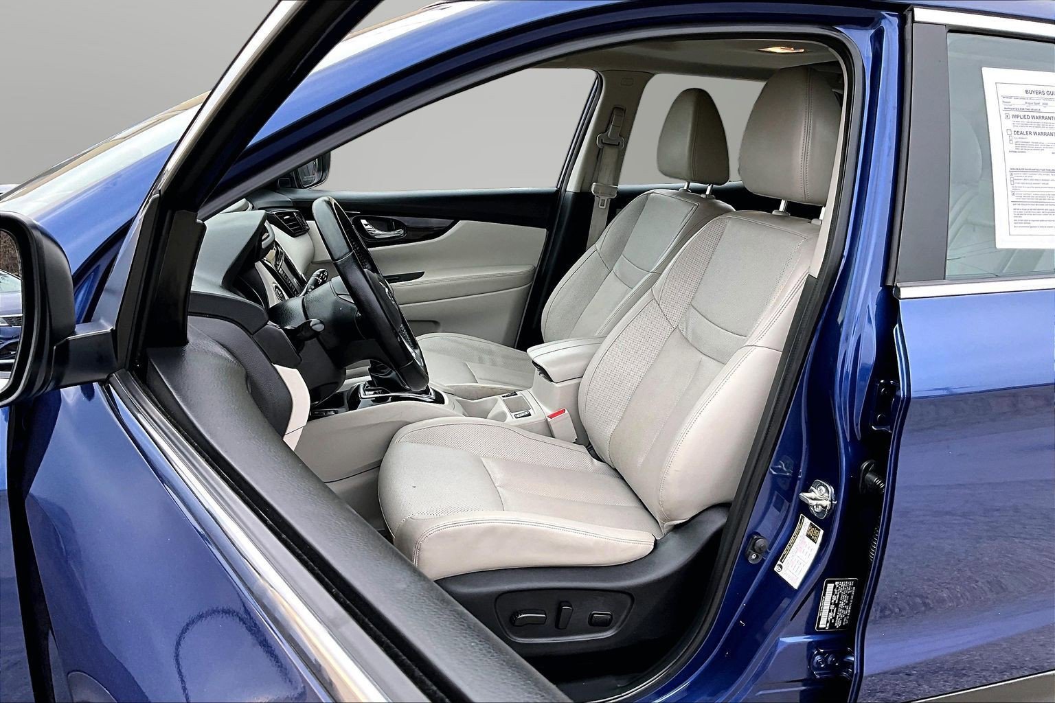 2022 Nissan Rogue Sport SL - Photo 16
