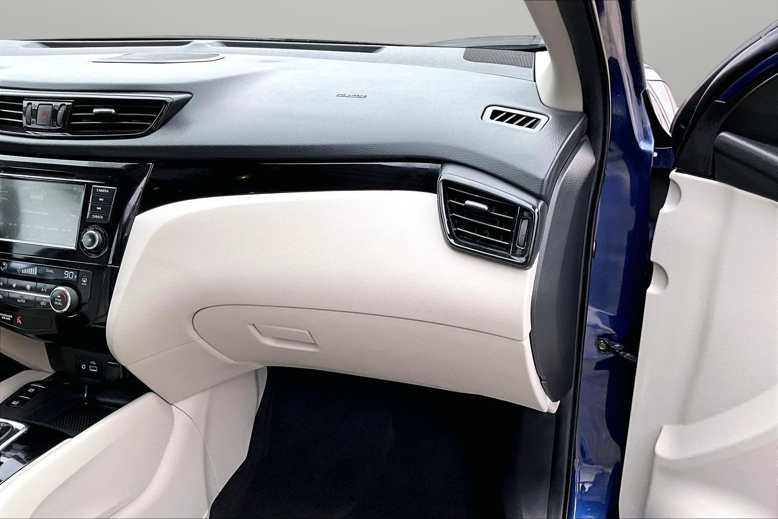 2022 Nissan Rogue Sport SL - Photo 21