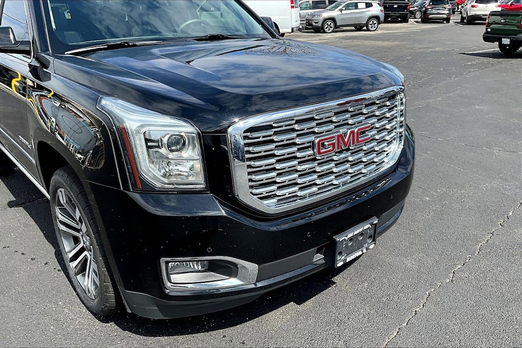 Used 2018 GMC Yukon XL Denali SUV