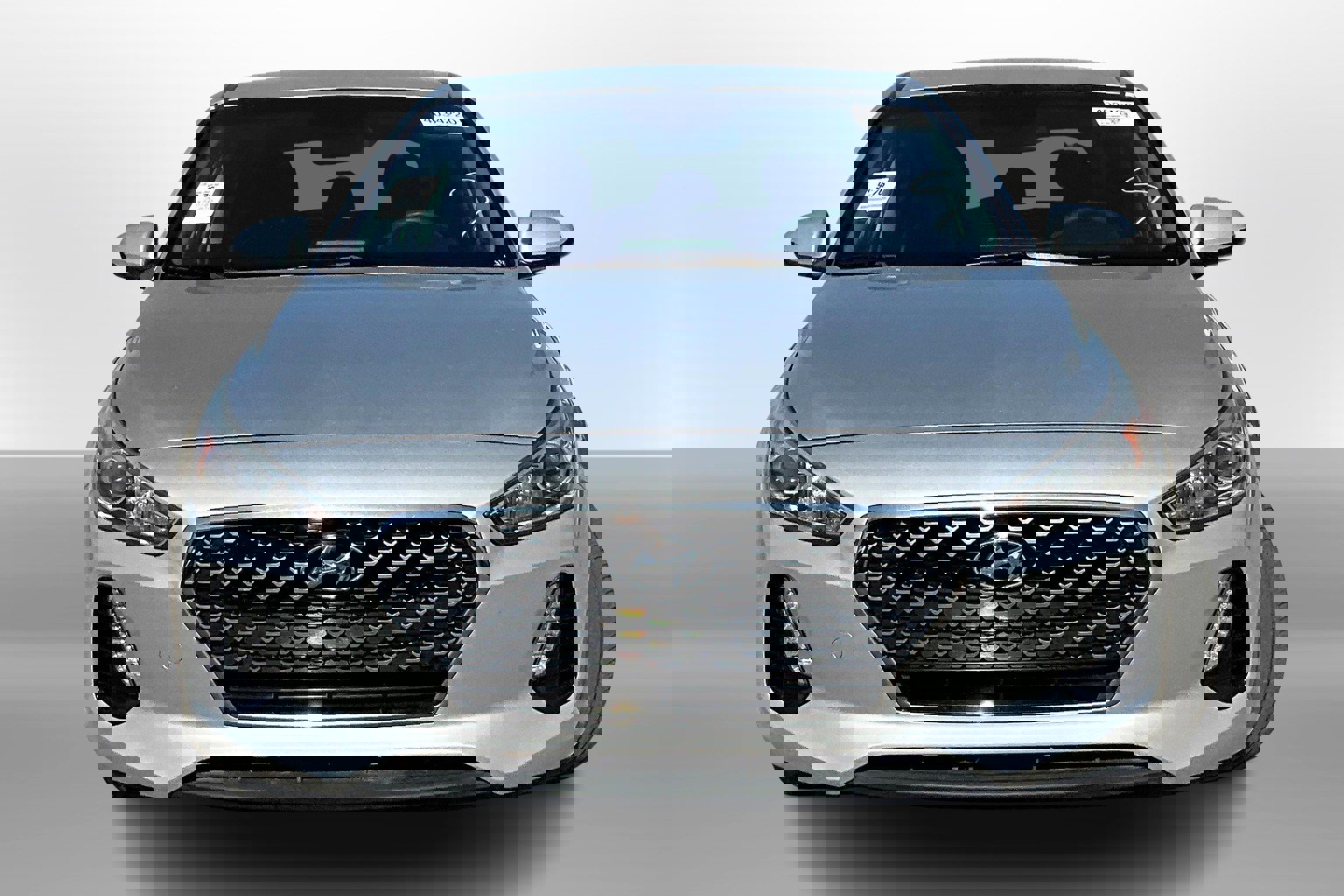 2018 Hyundai Elantra GT Base photo 2