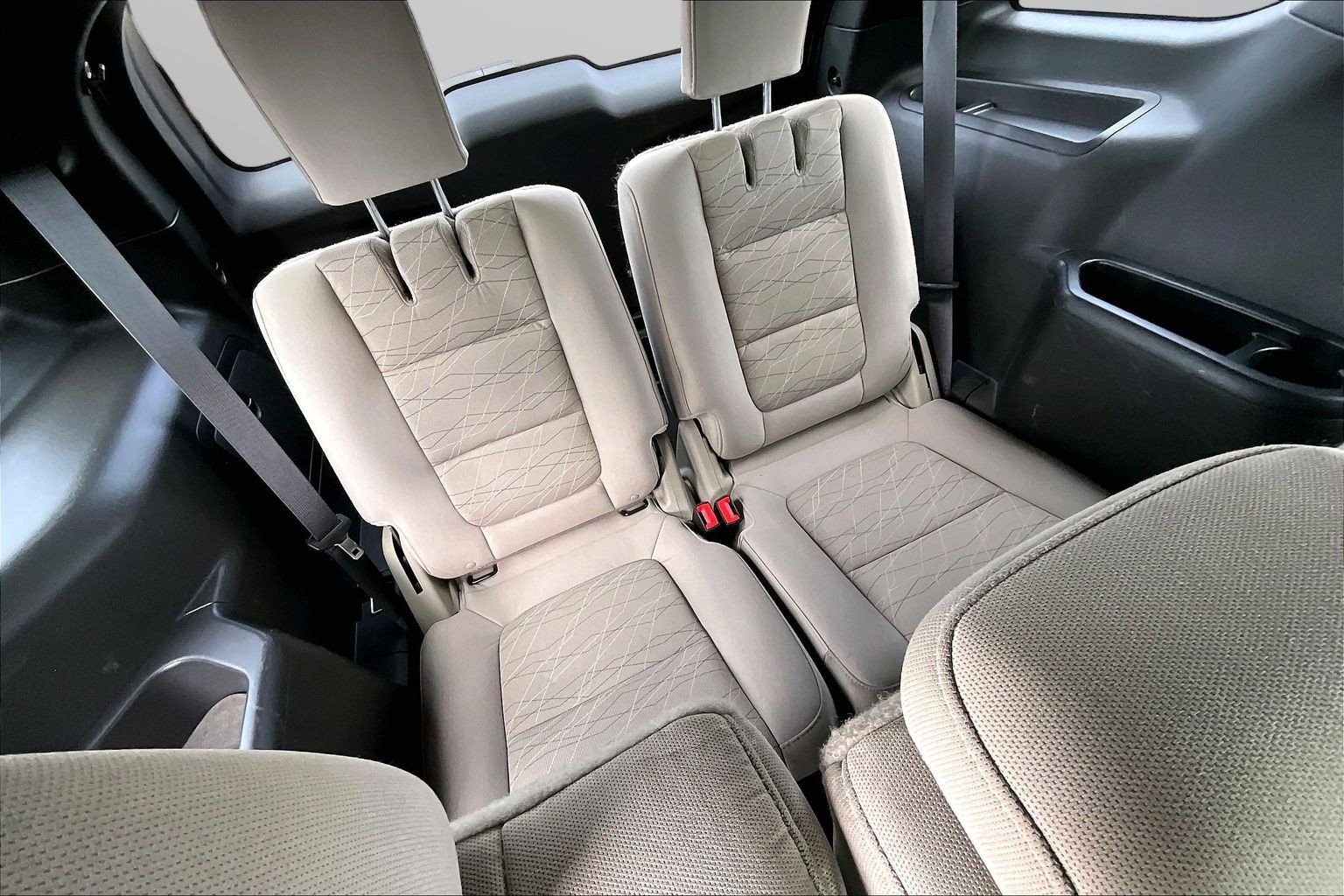 2014 Ford Explorer Base - Photo 18