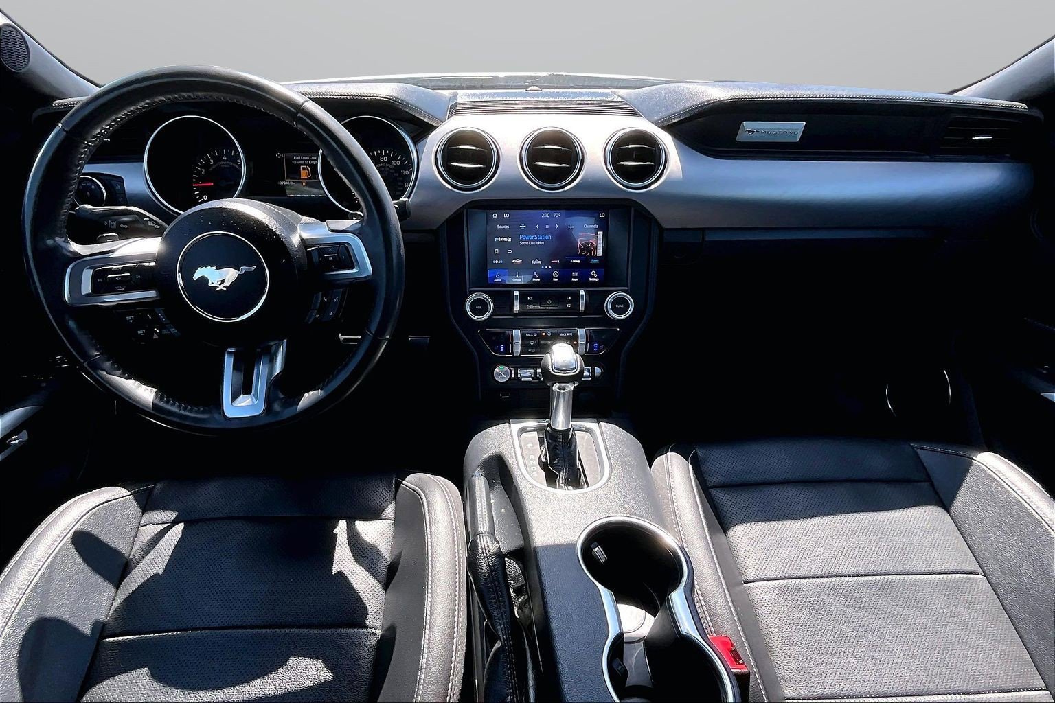 2021 Ford Mustang EcoBoost Premium - Photo 13