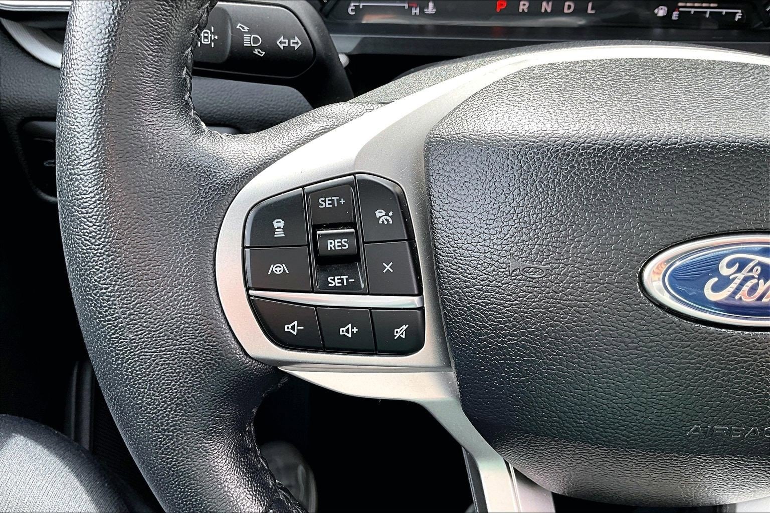 2023 Ford Explorer XLT - Photo 23