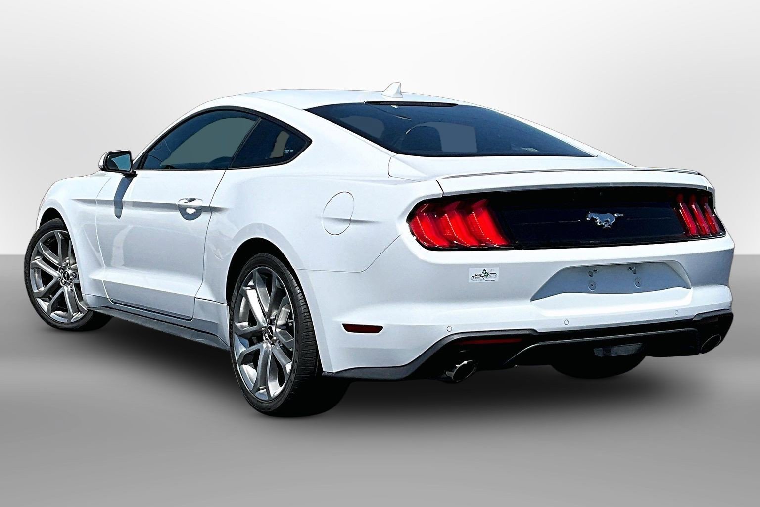 2021 Ford Mustang EcoBoost Premium - Photo 9