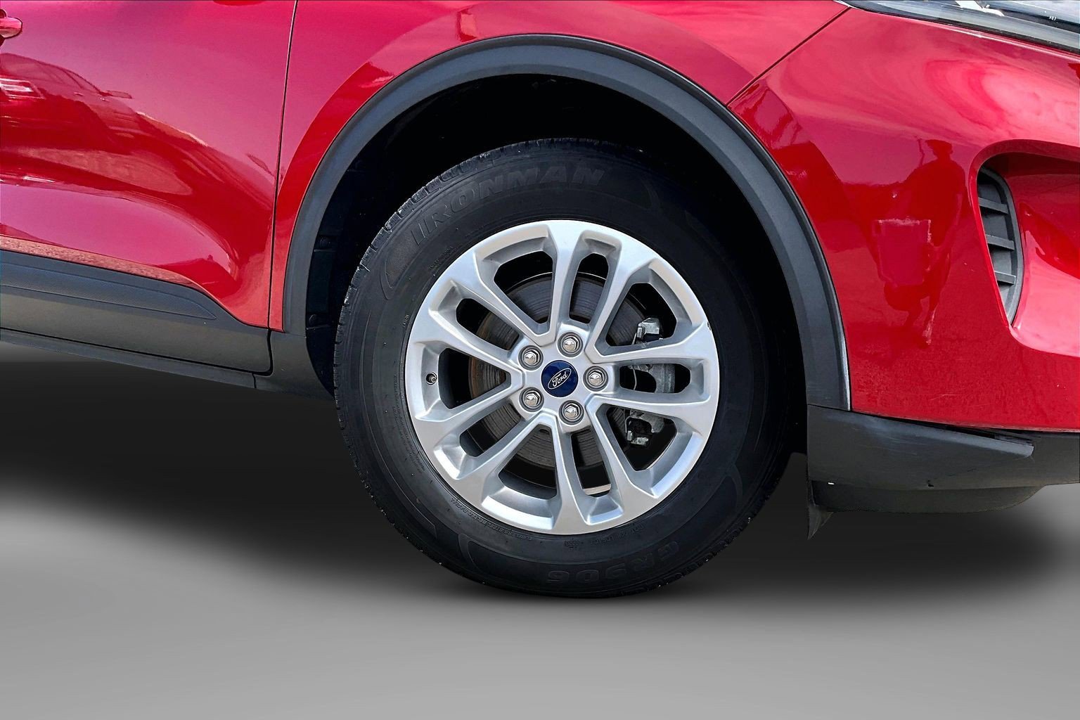 2020 Ford Escape SE - Photo 9