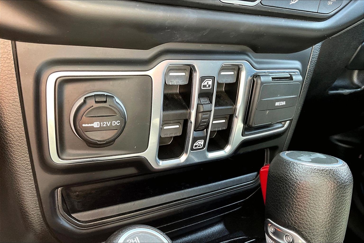 2021 Jeep Wrangler Unlimited Sahara - Photo 32