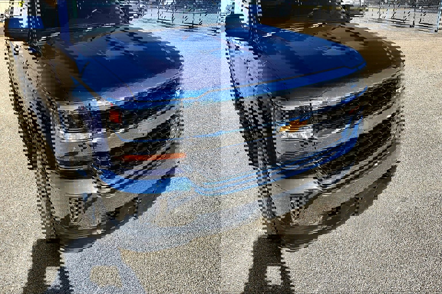 2017 Chevrolet Silverado LT photo 2