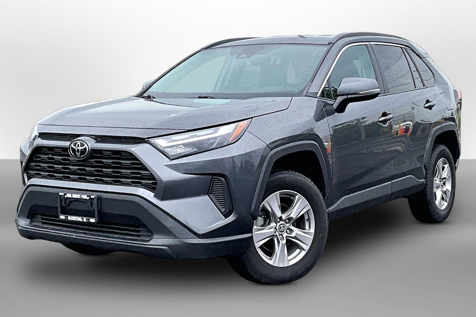 2022 Toyota RAV4 XLE - Photo 13