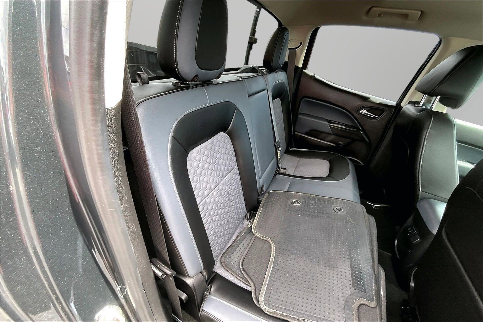 2016 Chevrolet Colorado Z71 - Photo 16