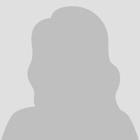 Staff member Allison Martinez from ID_5c25f555bebe