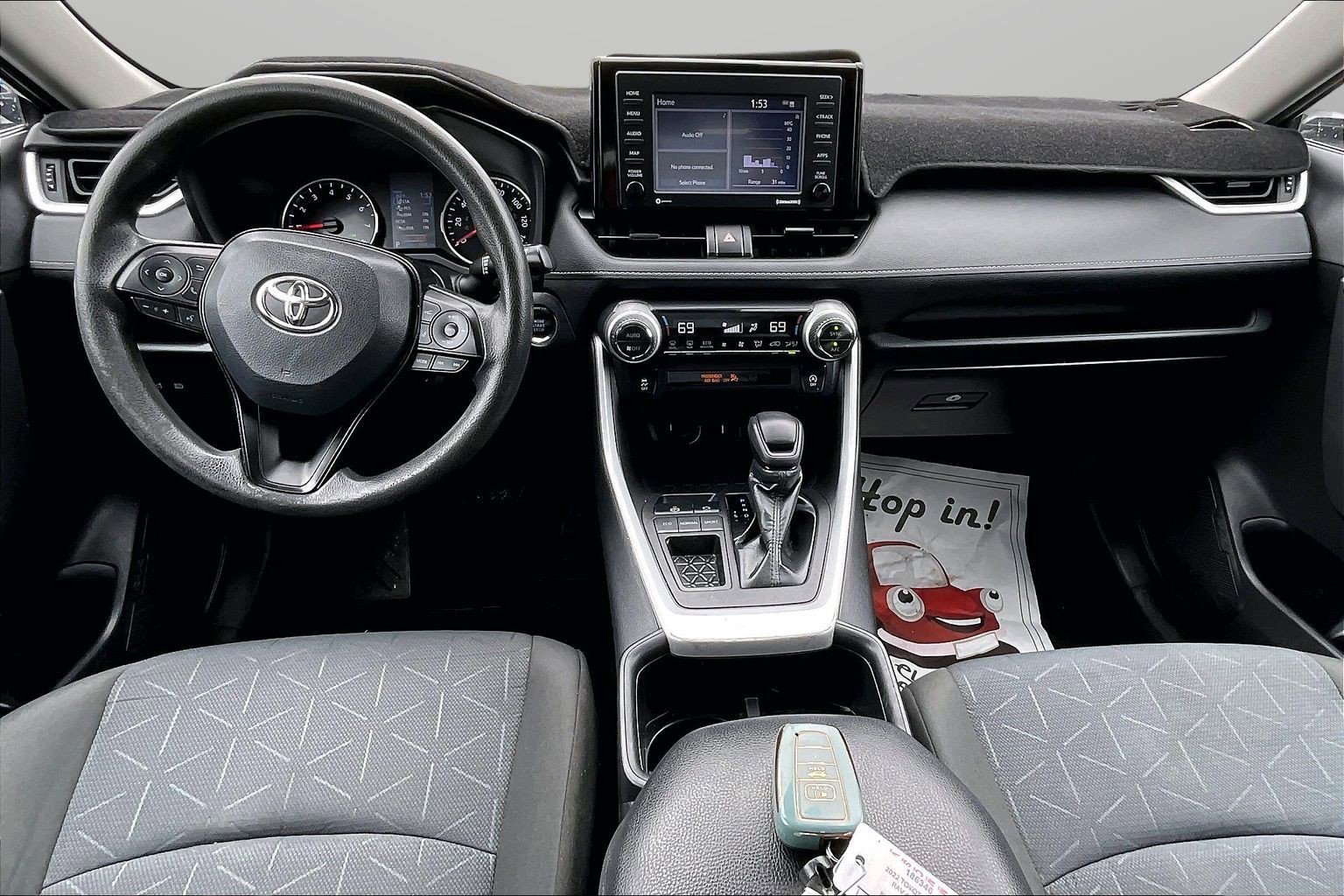 2022 Toyota RAV4 XLE - Photo 14