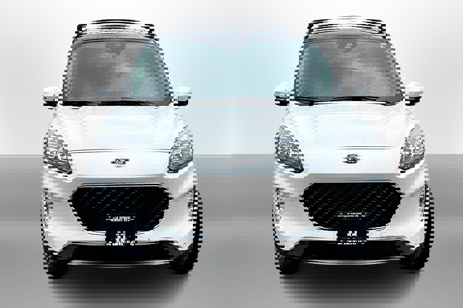 2020 Ford Escape Titanium photo 2