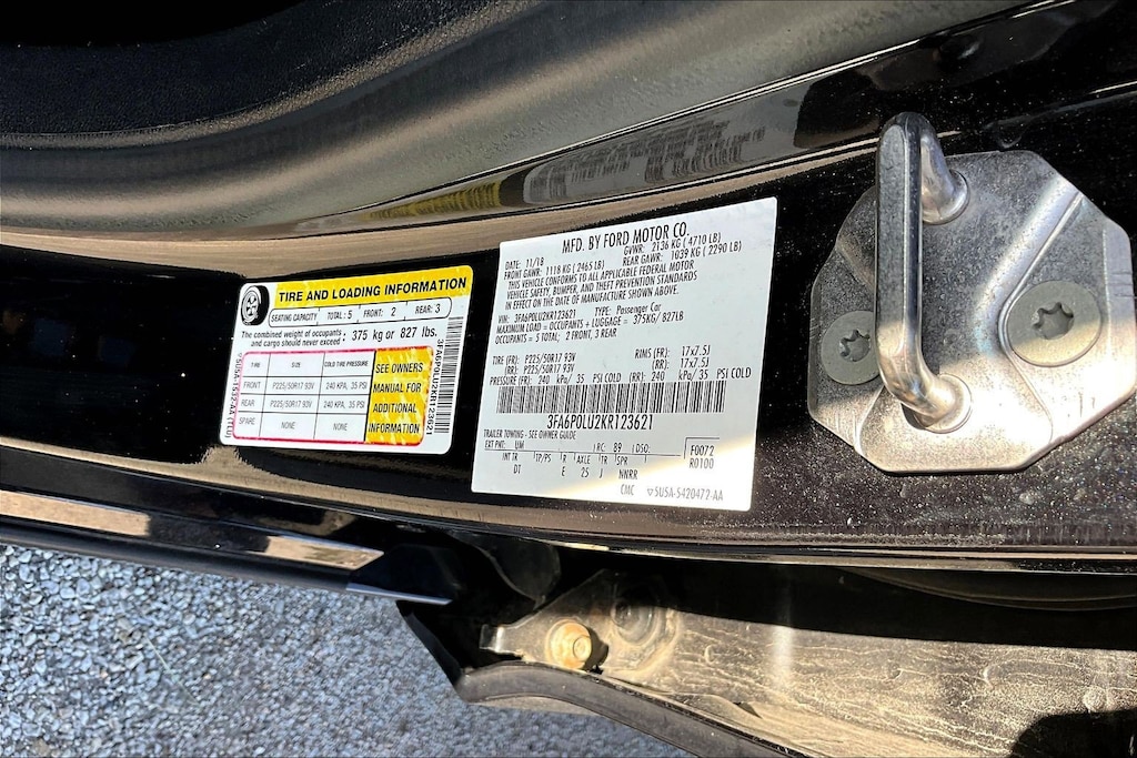 Used 2019 Ford Fusion Hybrid SE Sedan