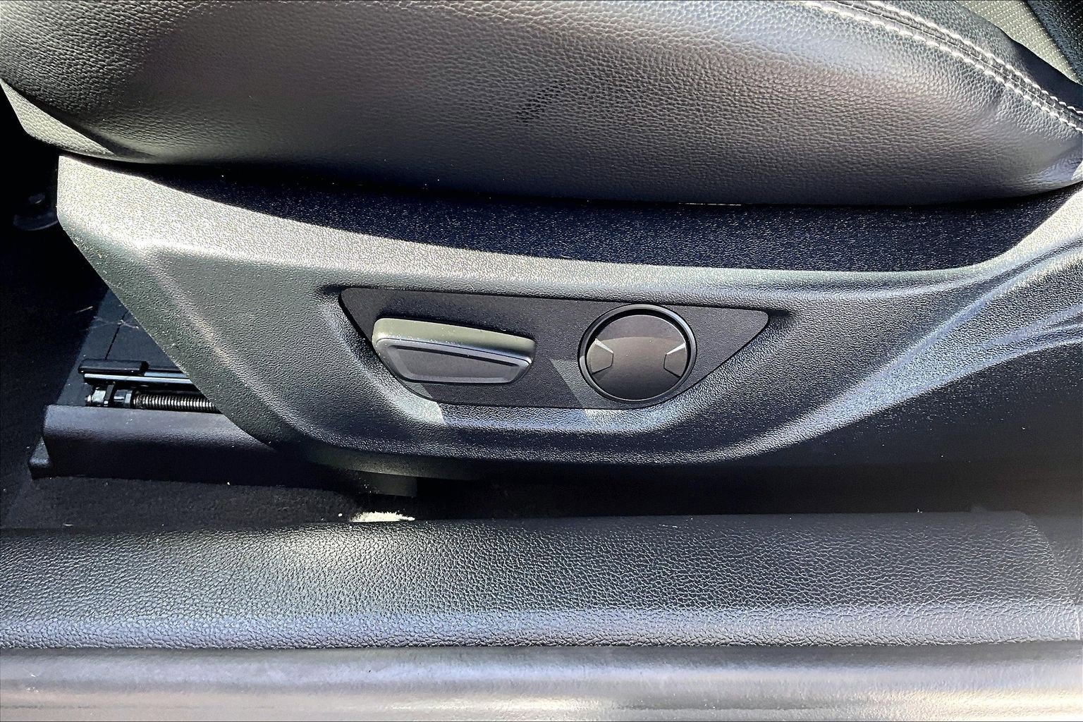 2021 Ford Mustang EcoBoost Premium - Photo 32