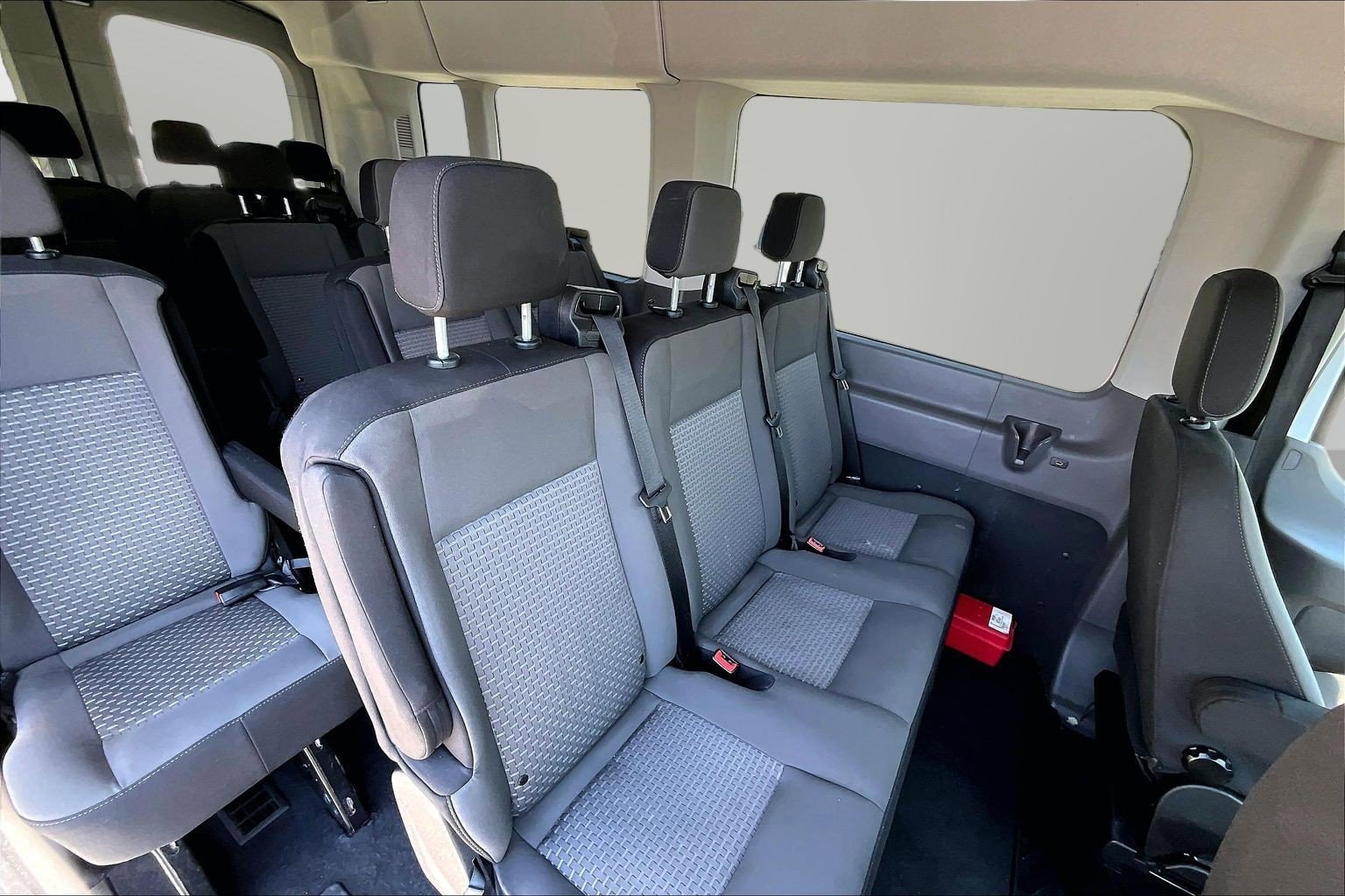 2024 Ford Transit Passenger Van XLT - Photo 17