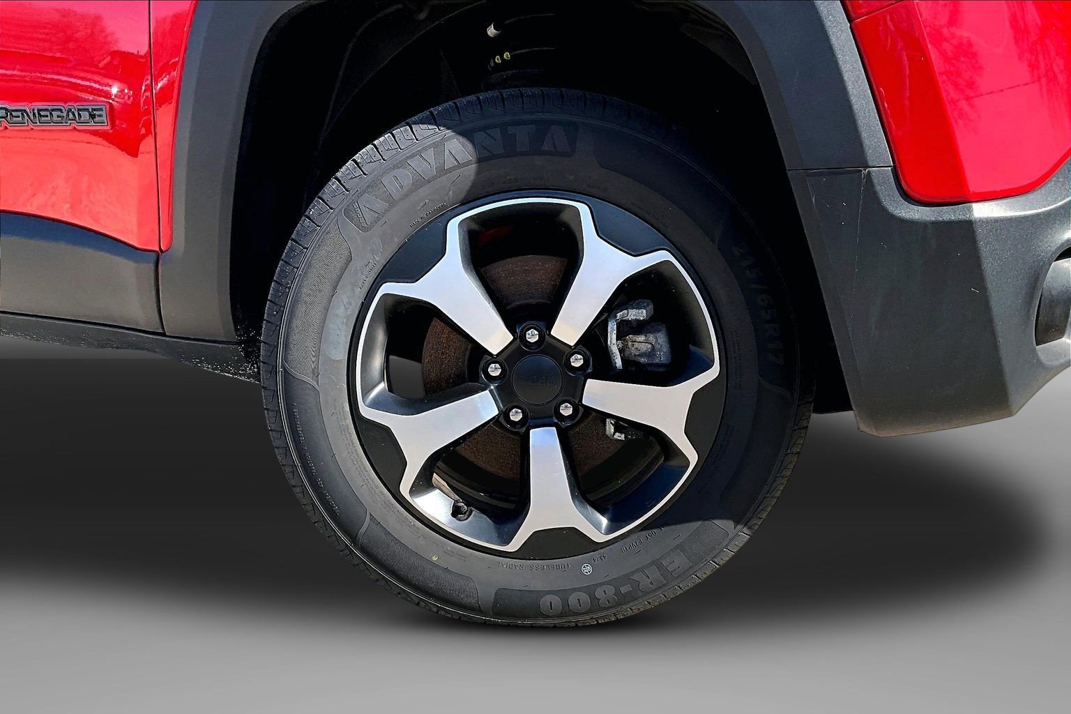 2022 Jeep Renegade Trailhawk - Photo 9