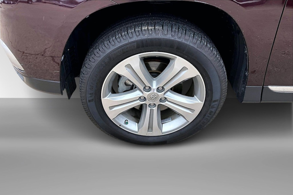 Used 2013 Toyota Highlander Limited SUV