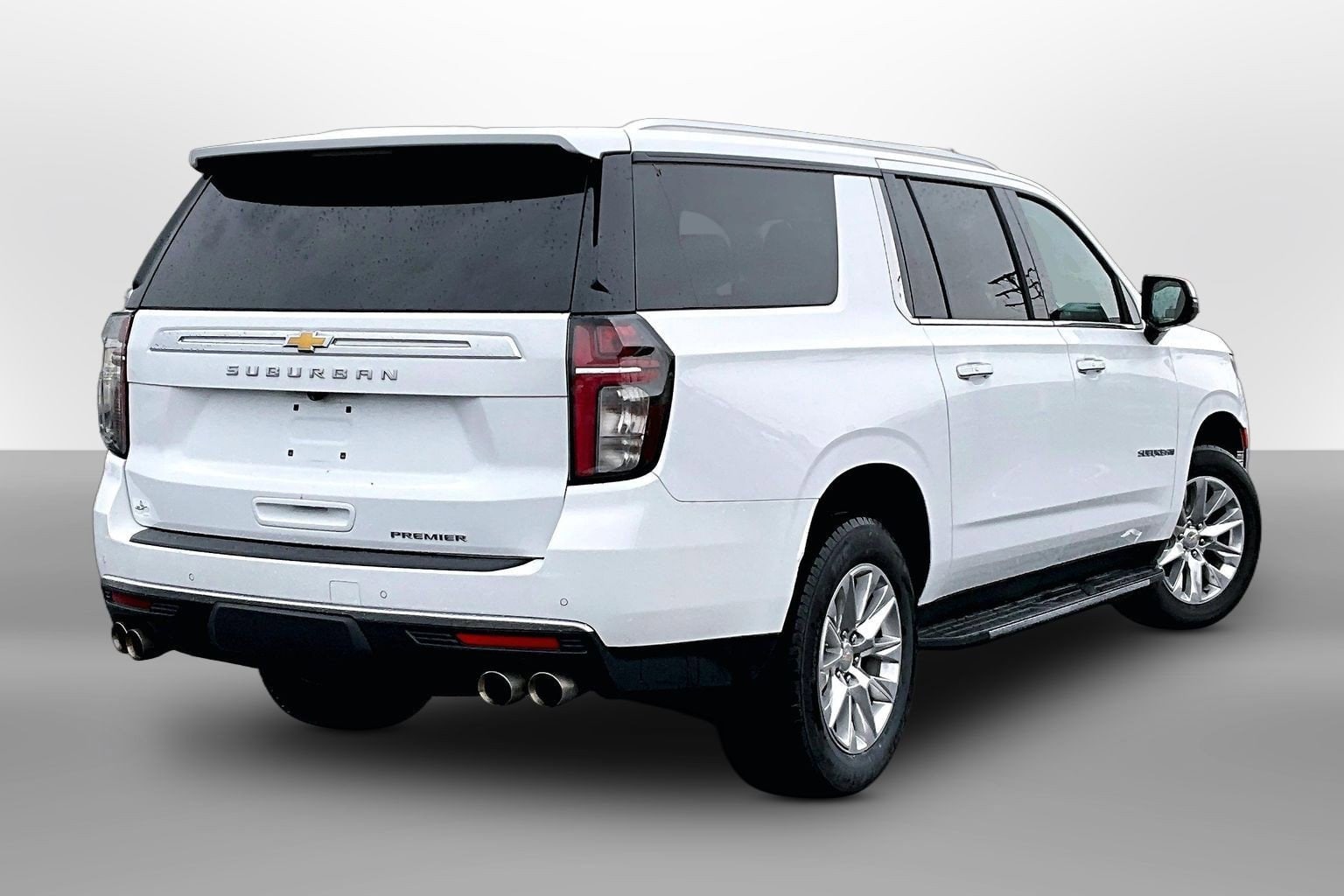 2023 Chevrolet Suburban Premier - Photo 11