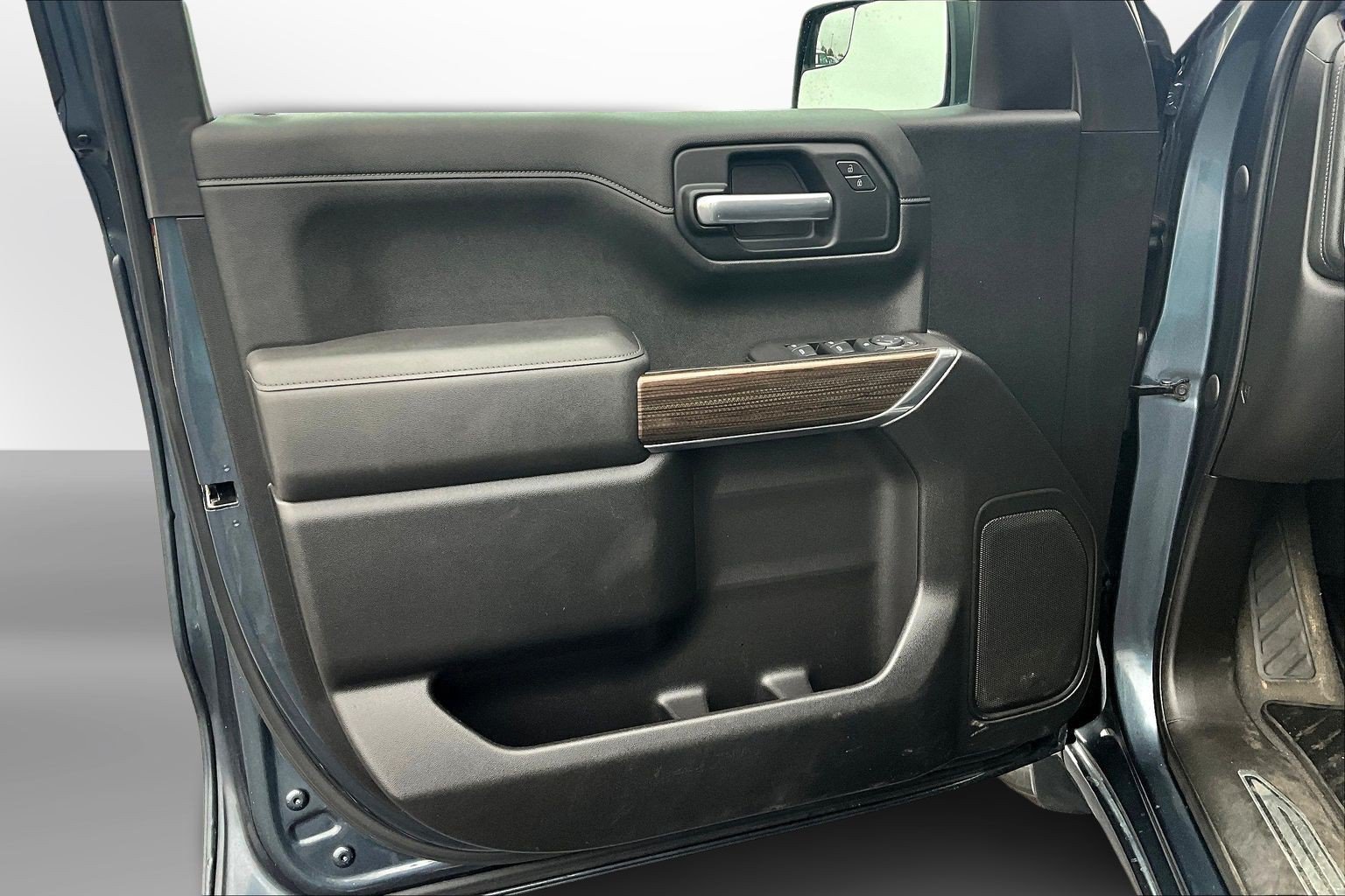 2021 Chevrolet Silverado 1500 LT - Photo 24