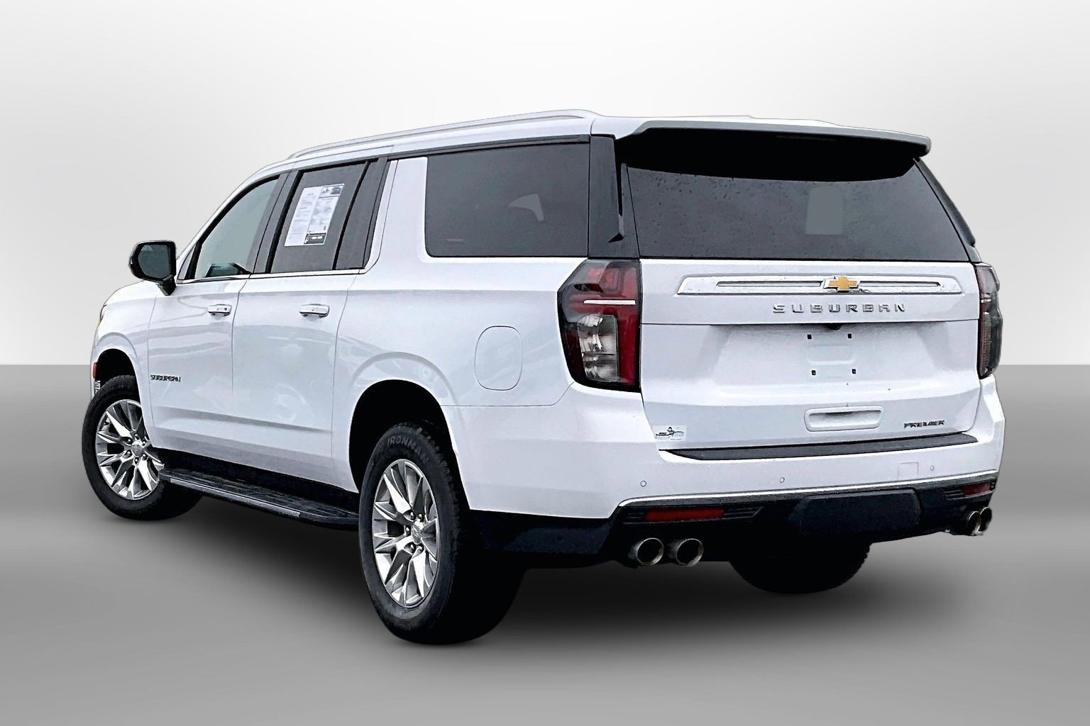 2023 Chevrolet Suburban Premier - Photo 10