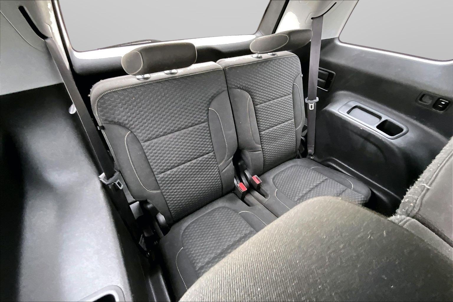 2019 GMC Acadia SLE-2 - Photo 18