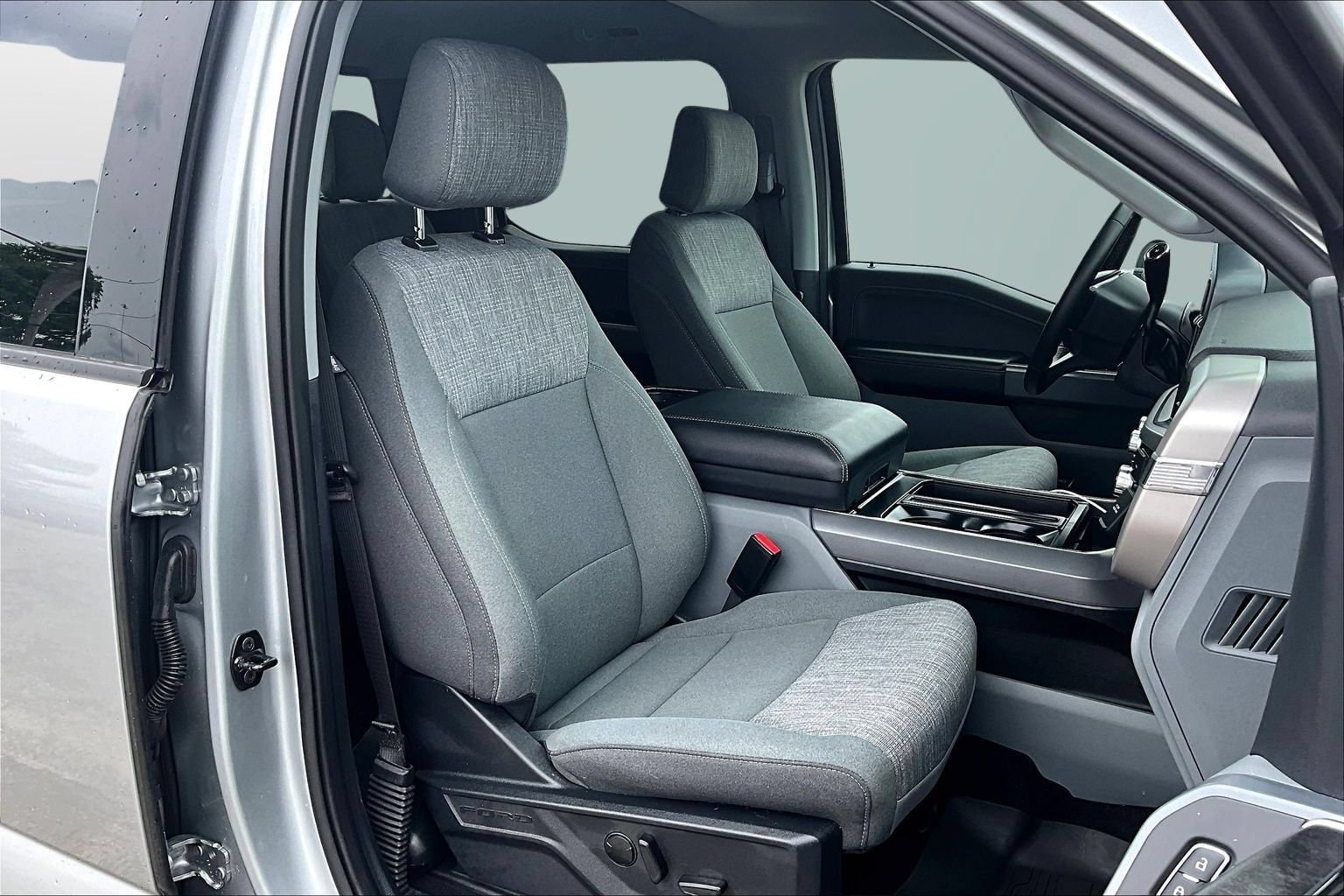 2023 Ford F-150 XLT - Photo 7