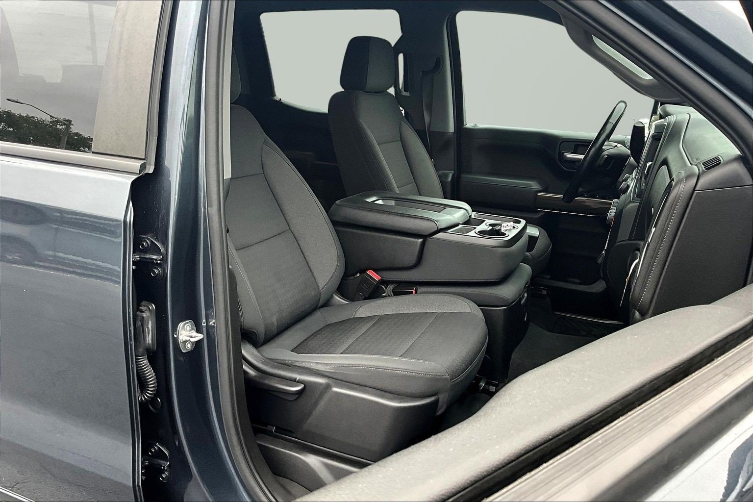 2021 Chevrolet Silverado 1500 LT - Photo 6