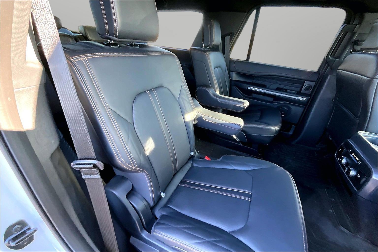 2024 Ford Expedition Platinum - Photo 17