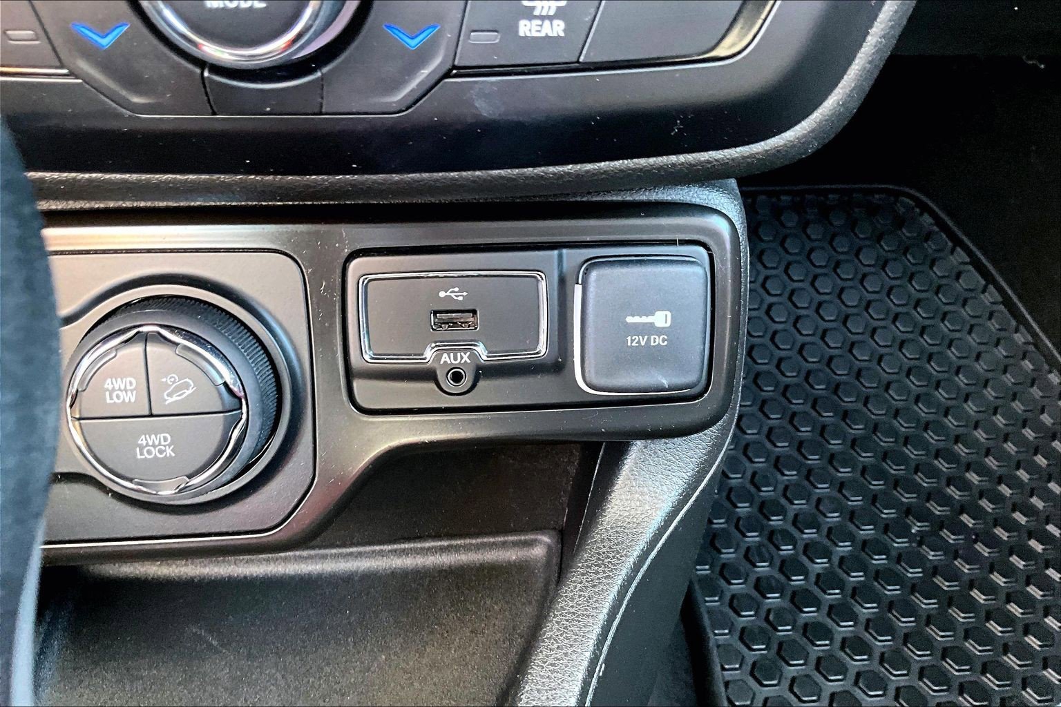 2022 Jeep Renegade Trailhawk - Photo 32