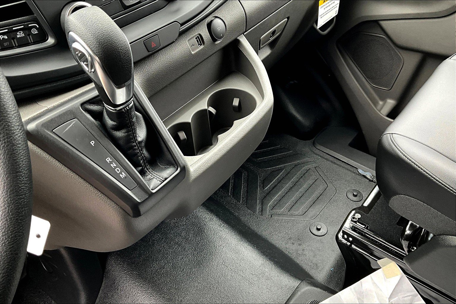 2025 Ford Transit Van Base - Photo 9