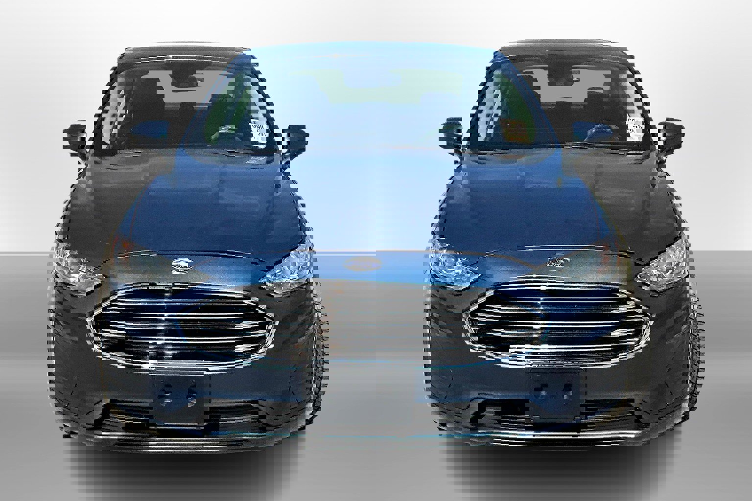 2019 Ford Fusion Hybrid SE photo 2