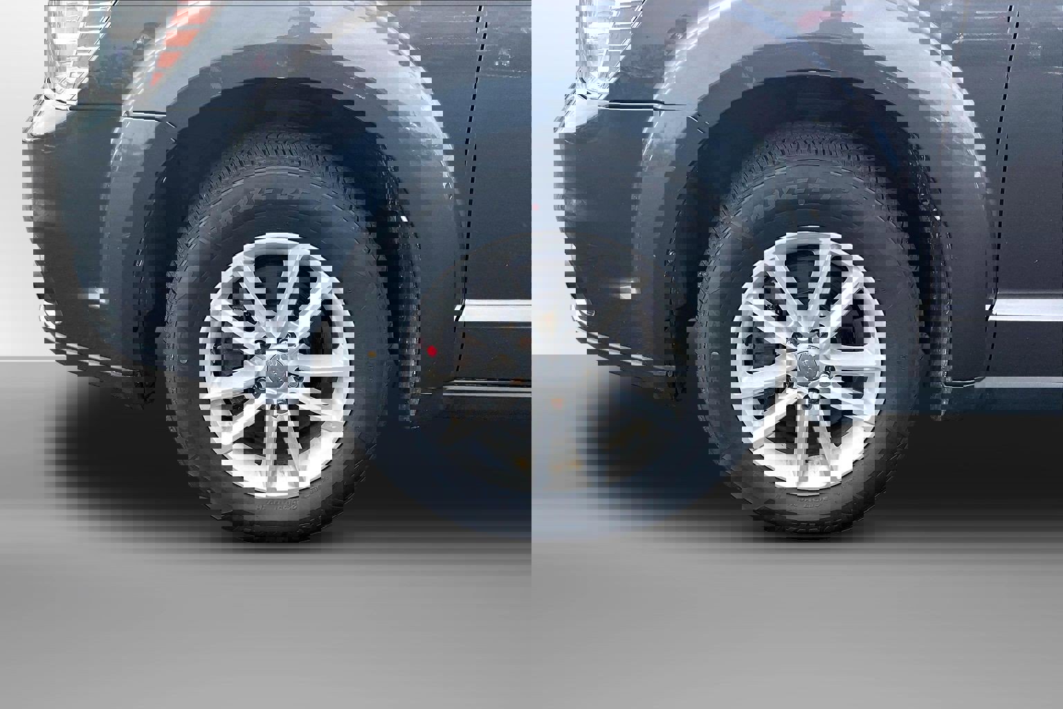 Used 2017 Dodge Journey SXT with VIN 3C4PDDCG8HT608513 for sale in Morton, IL