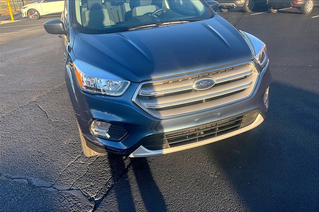 Used 2018 Ford Escape SE SUV