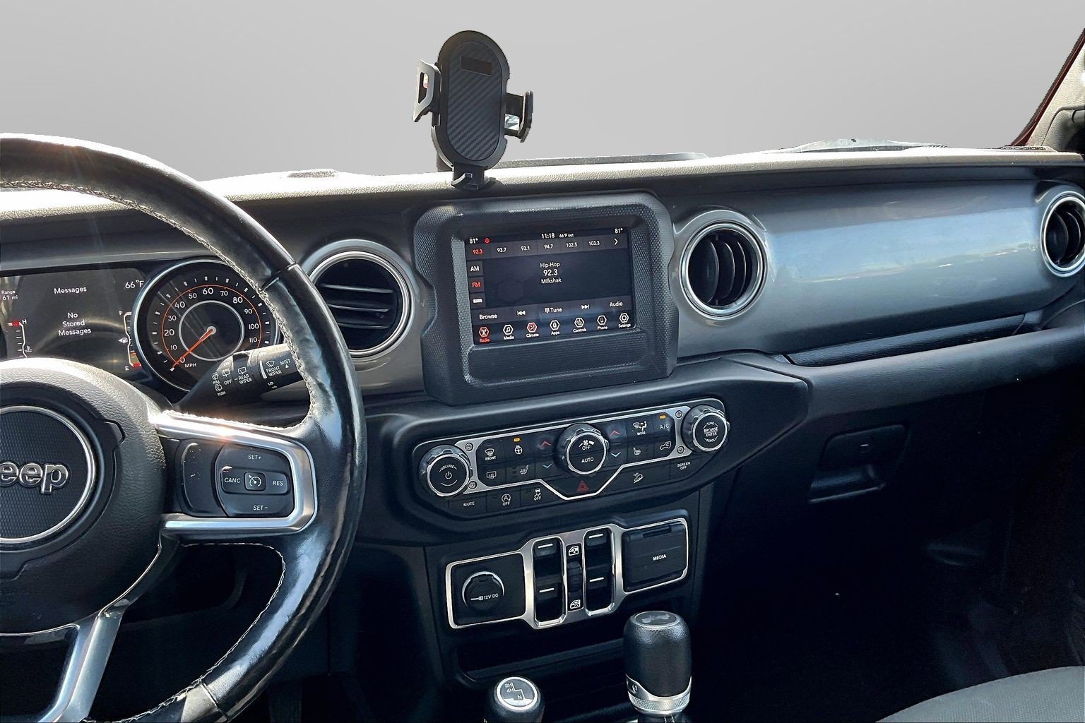 2021 Jeep Wrangler Unlimited Sahara - Photo 6