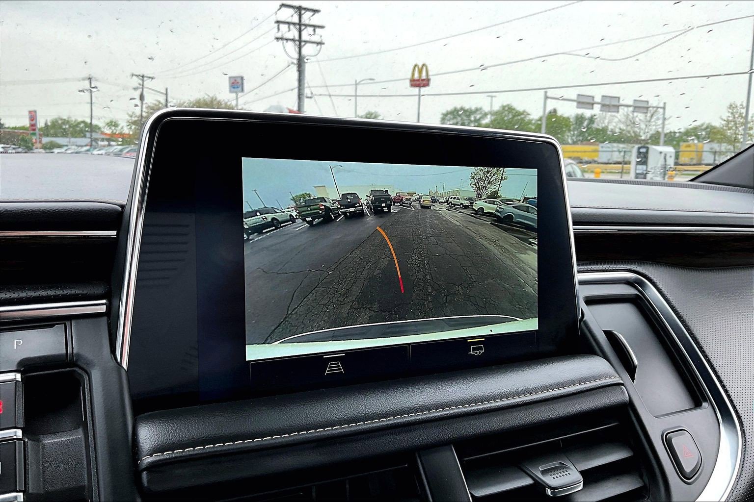 2023 Chevrolet Suburban Premier - Photo 30